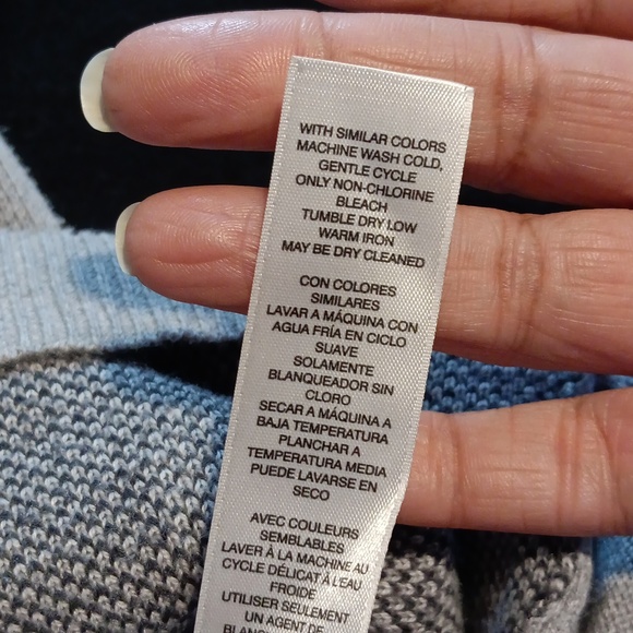 Women's Weekends By Chico's zip cardigan - Picture 6 of 7